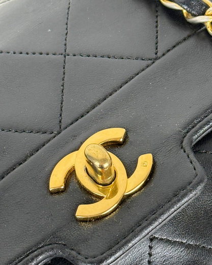1980s Vintage Chanel Black Lambskin Diana Square Single Flap Bag 24K GHW | O/S, Multicoloured