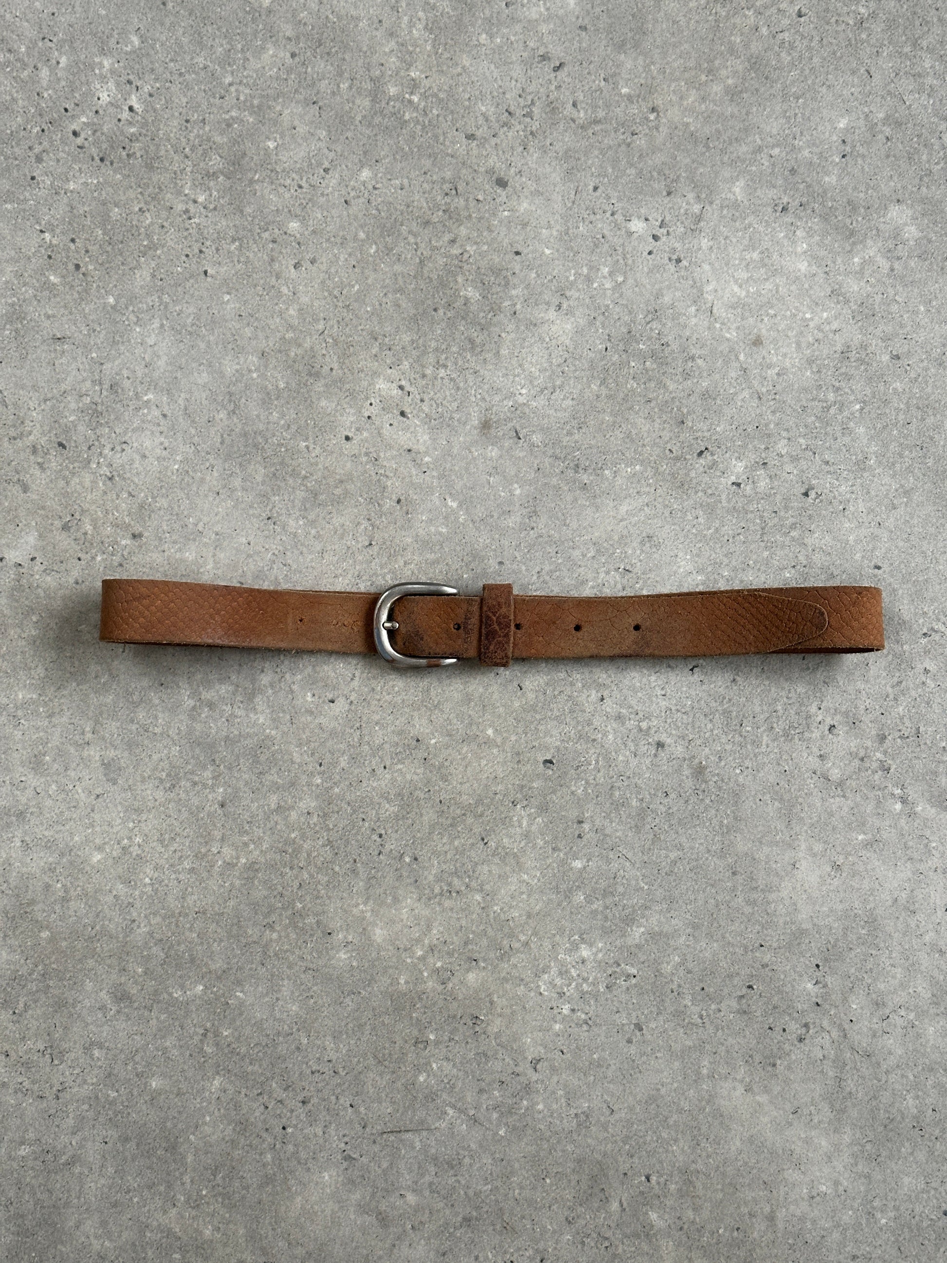 Vintage 1990s Slim Leather Belt - W32-39