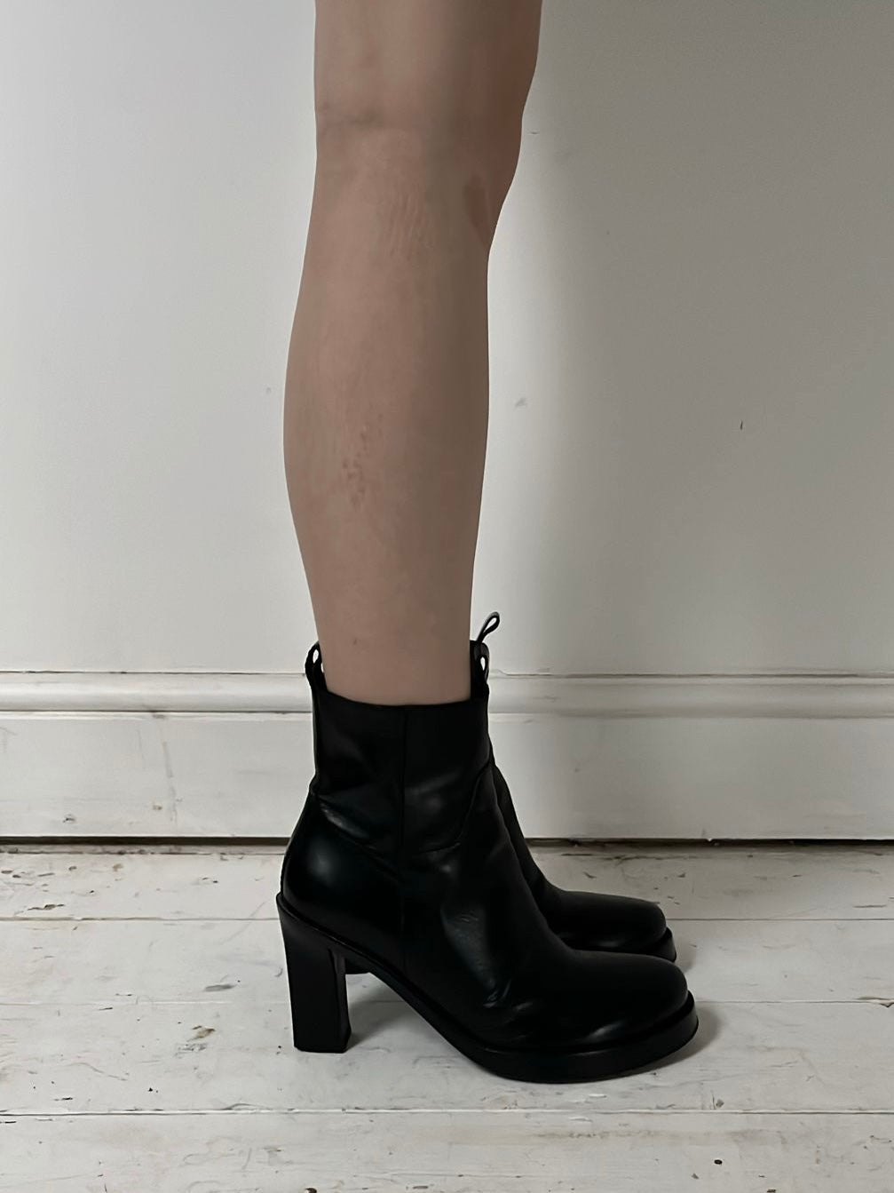 ANN DEMEULEMEESTER KNEE HIGH BOOTS (EU 38, FITS 39) | DEFAULT TITLE, Black