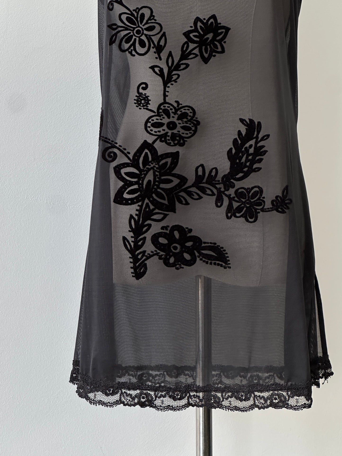 Victoria's Secret 1990s Sheer Floral Sleeveless Mini Dress - M