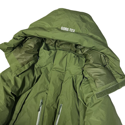 Supreme Gore-Tex Down Puffer Jacket In Olive Green ( L )