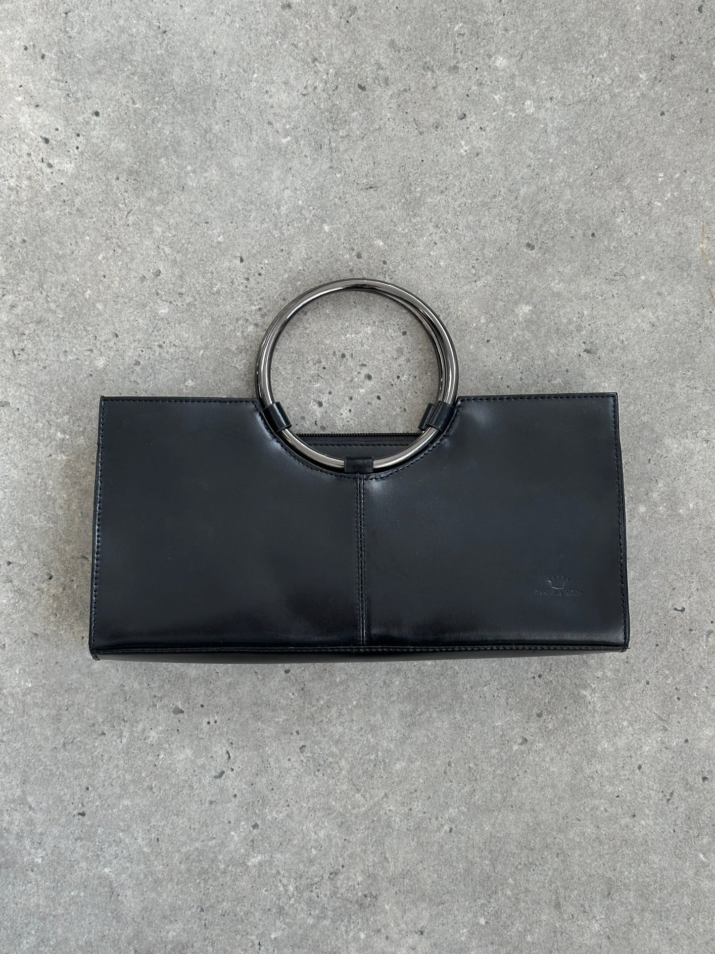 Vintage 2000s Leather Minimal Ring Bag