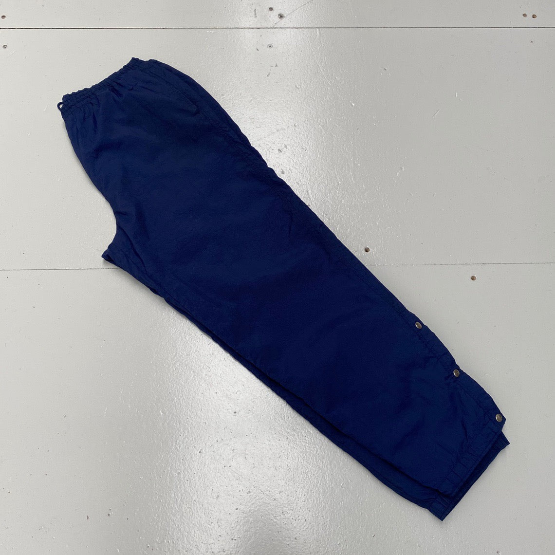 nike shell tracksuit bottoms