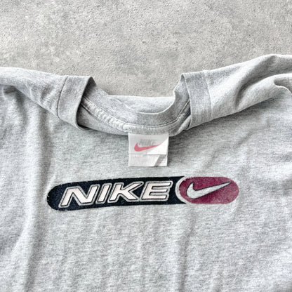 Nike 1990s spellout embroidered t-shirt (M)