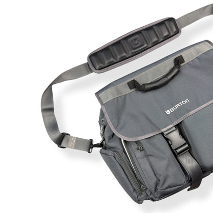 2000's Burton Analog Softshell Messenger Bag | O/S, Grey