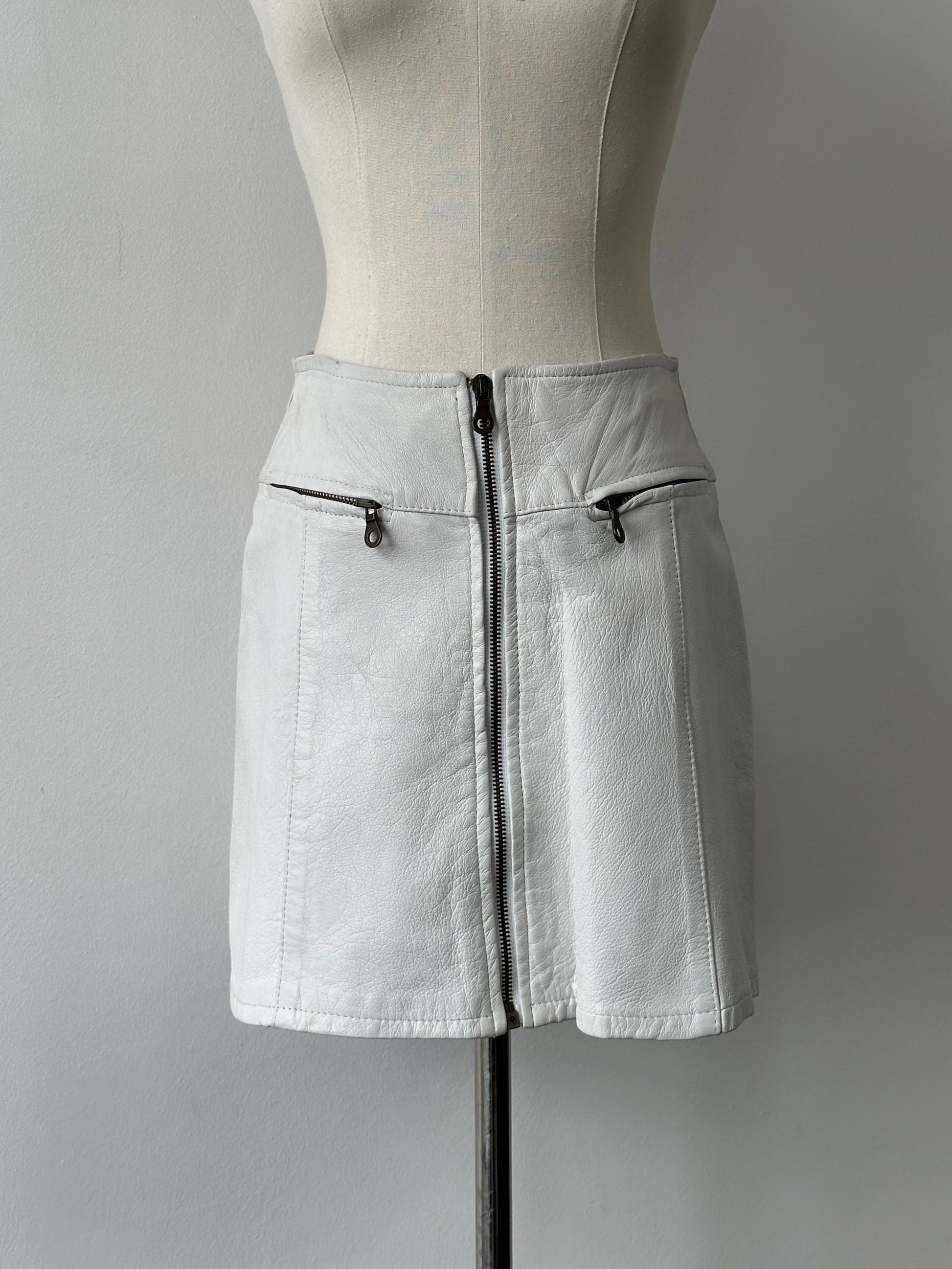Italian Vintage 1990s Leather Mini Skirt - W26