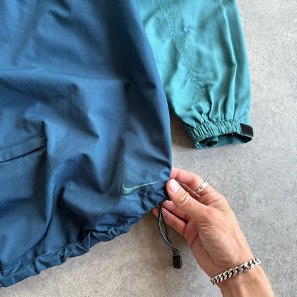 Nike ACG 1990s storm fit technical waterproof pullover jacket (XL)