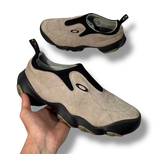 Oakley 00’s Bottle Cap Flesh Slip On UK 9 | O/S, Beige
