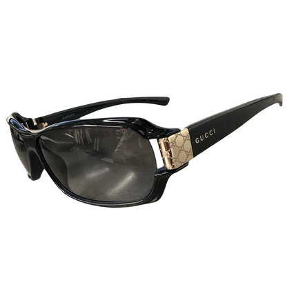 Gucci Monogram Sunglasses In Black
