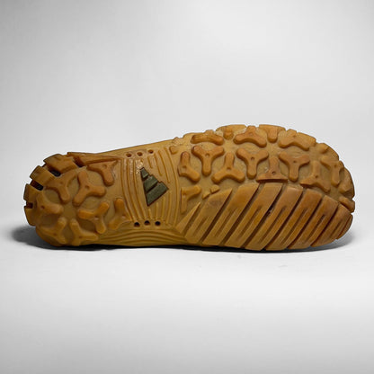 Adidas Carnuba Adventure Moc (2005) - Known Source