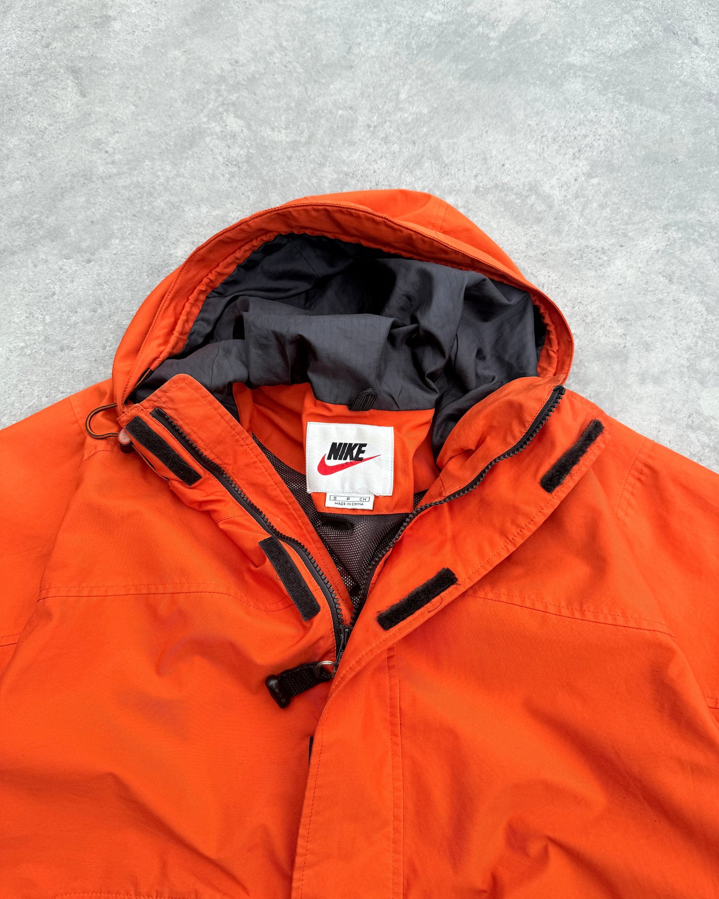 nike acg 1990s lightweight technical waterproof jacket (S) | Small, Orange