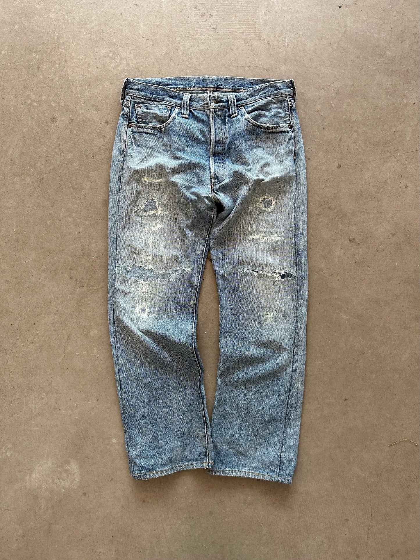 1990's Levi's 501 Repaired ‘Big E’ Selvedge Jeans - 34 x 30 | W34, Red