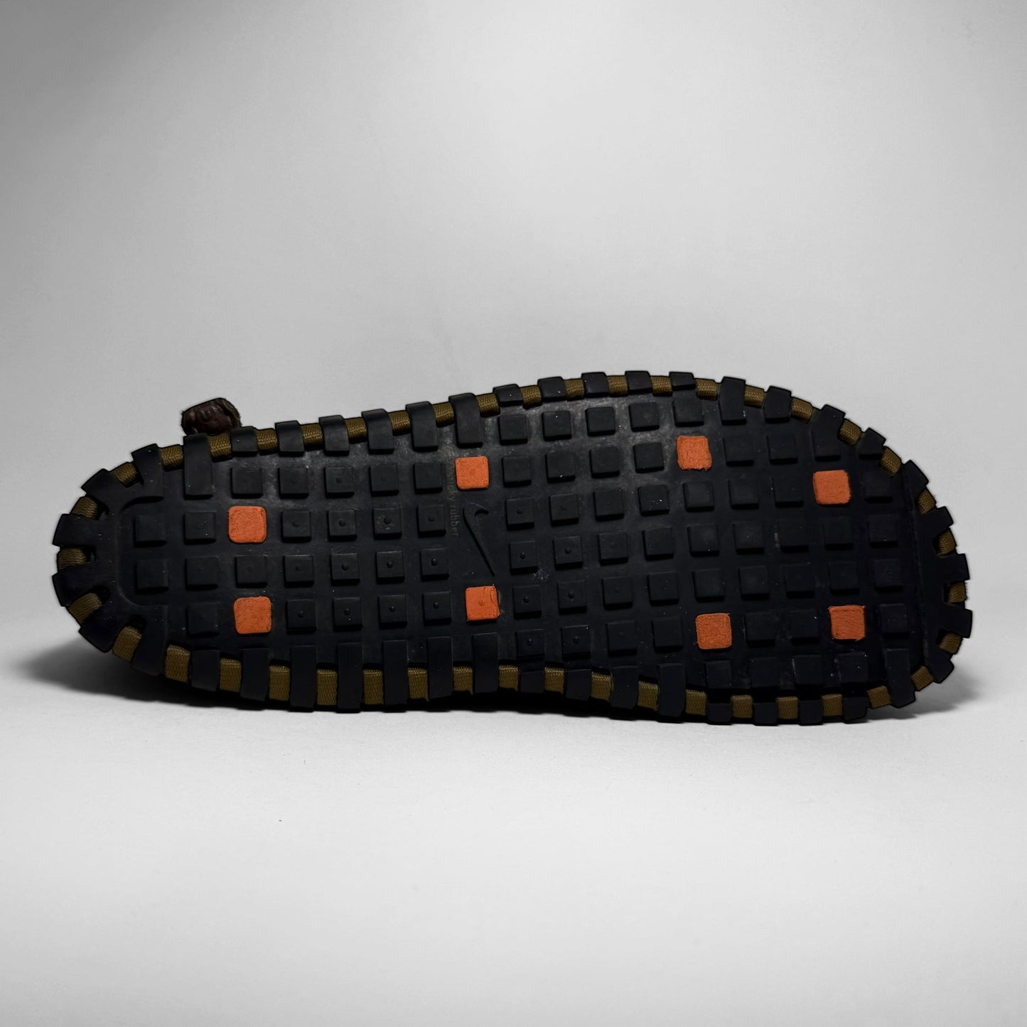 Nike Considered ‘Long Ball’ (2007)