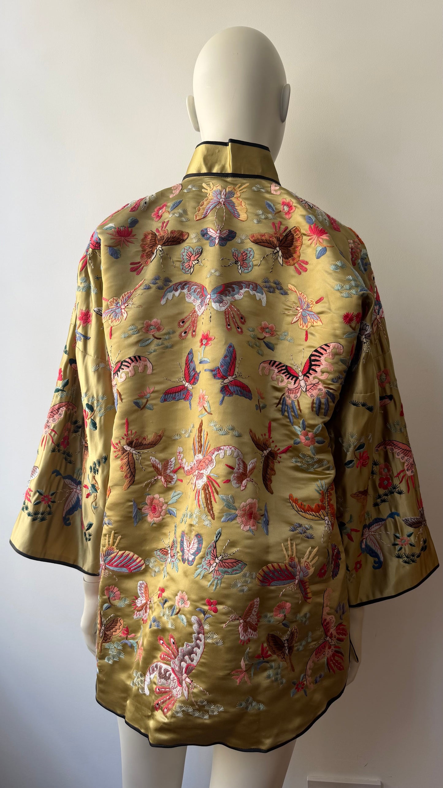 https://cdn.shopify.com/s/files/1/0620/3408/4027/files/5B7614B4-80EE-4B68-B399-952CCEE1F674.jpg?v=1782399784