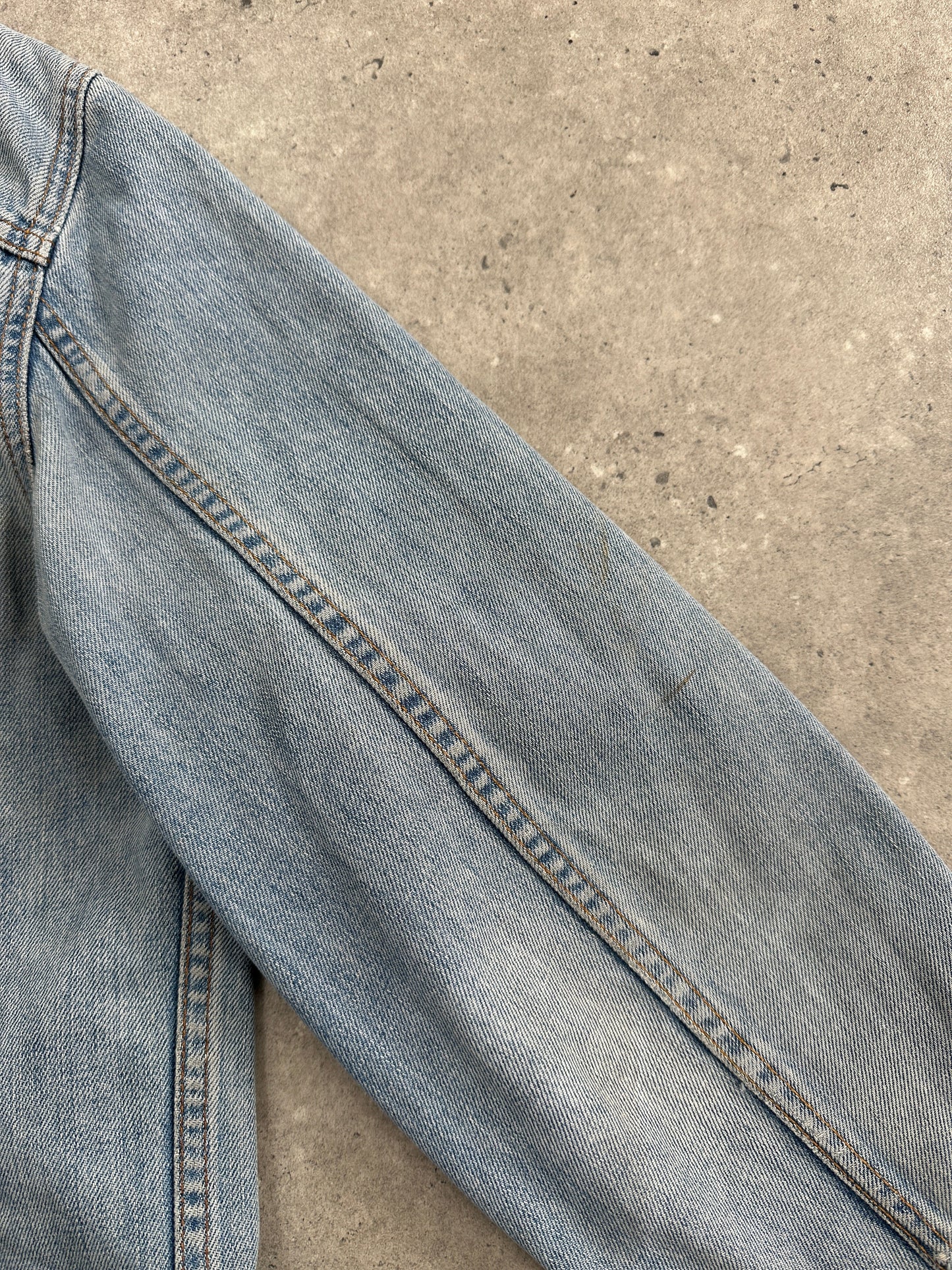 Levi’s Faded Denim Jacket - M