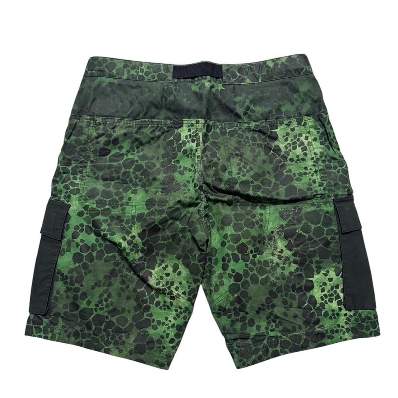 Stone Island Crocodile Camo Shorts | W32, Camo