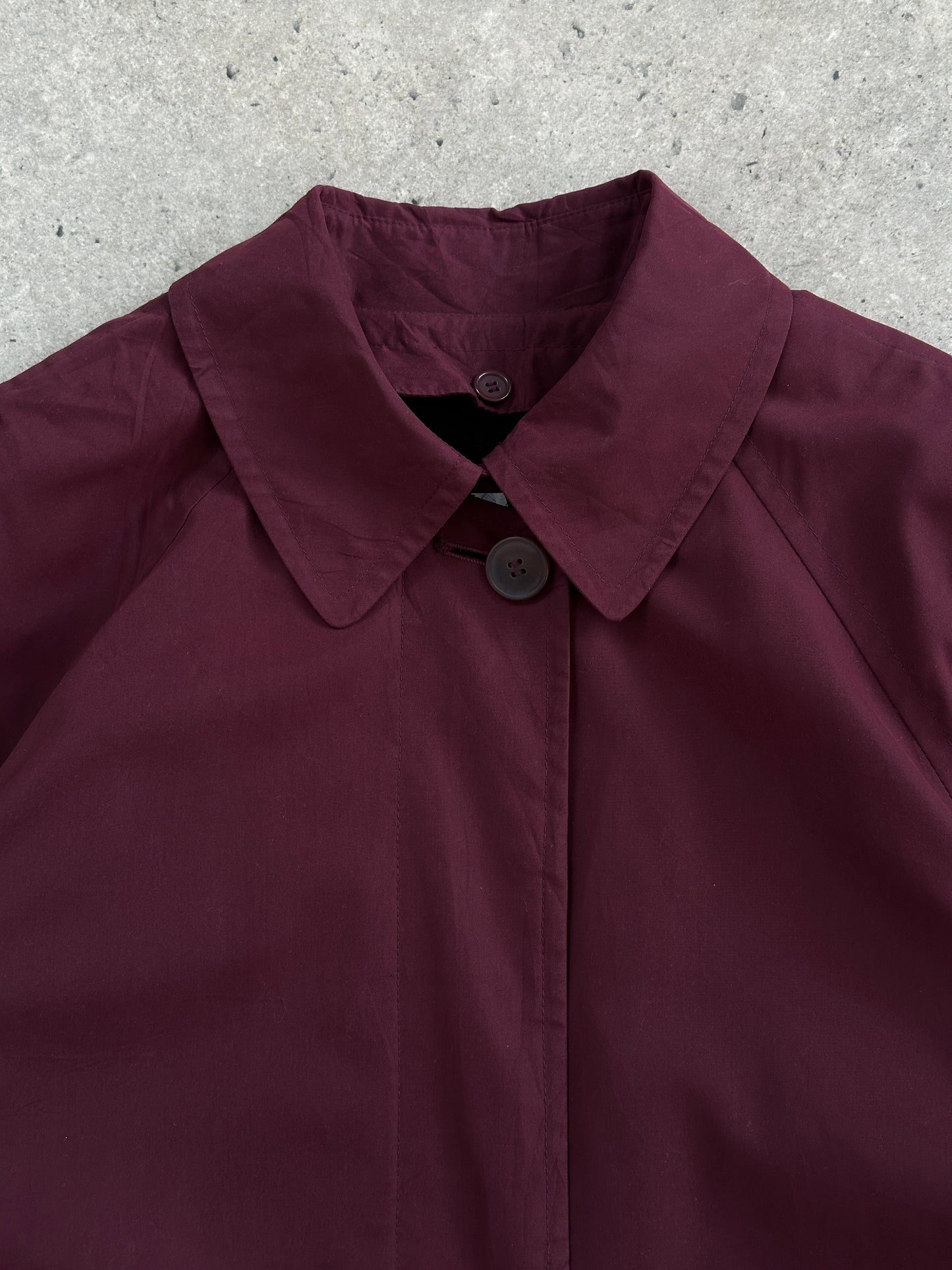 London Fog 2000s Concealed Placket Trench Coat - XL