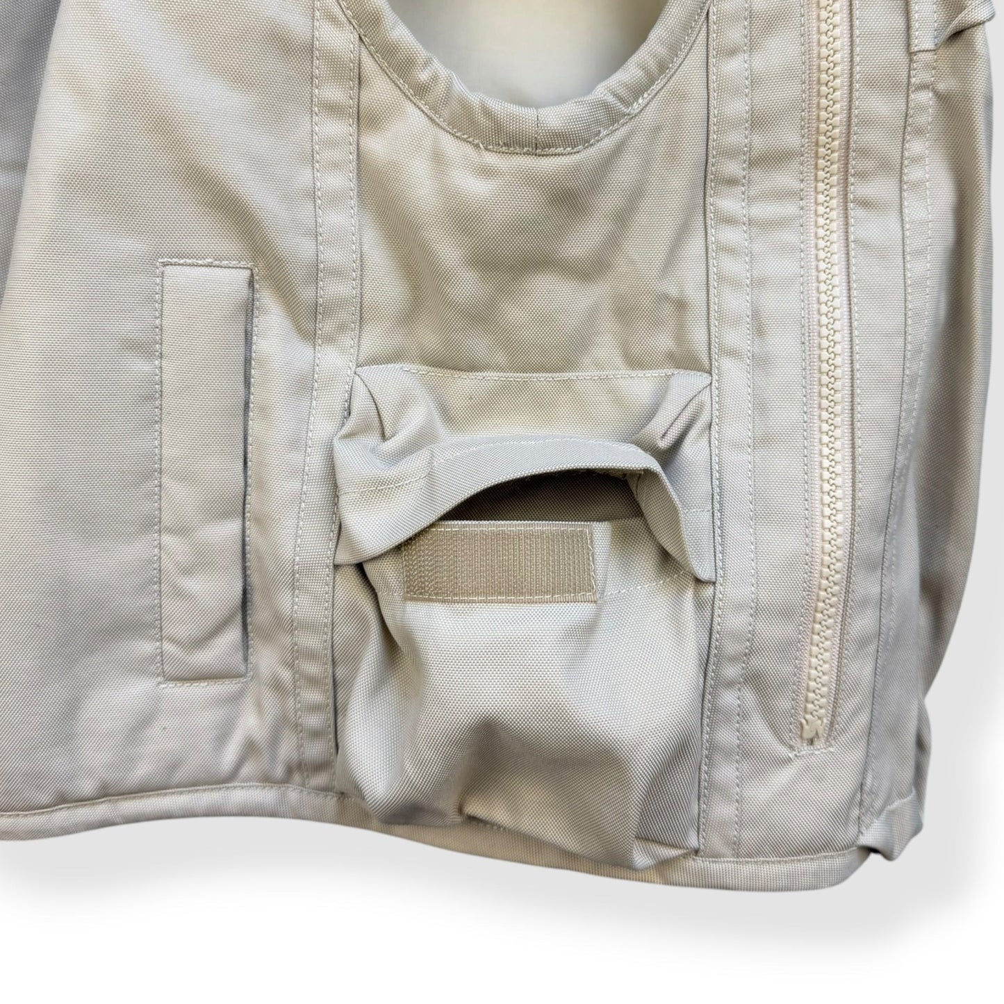 2000's Calvin Klein Integrated Backpack Cargo Jacket (XS) | O/S, Beige