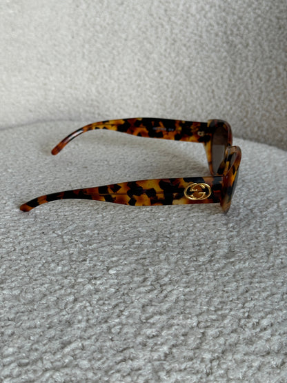 2000s Gucci Tortoise Cateye Sunglasses | O/S, Multicoloured