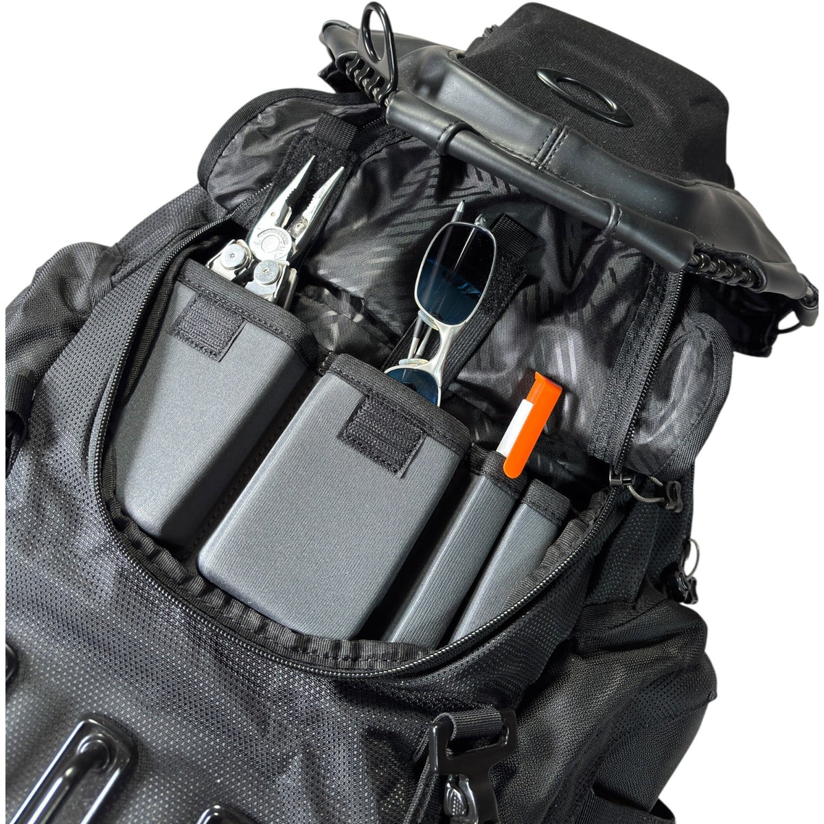 Oakley 2019 Kitchen Sink Hardshell Backpack | O/S, Black