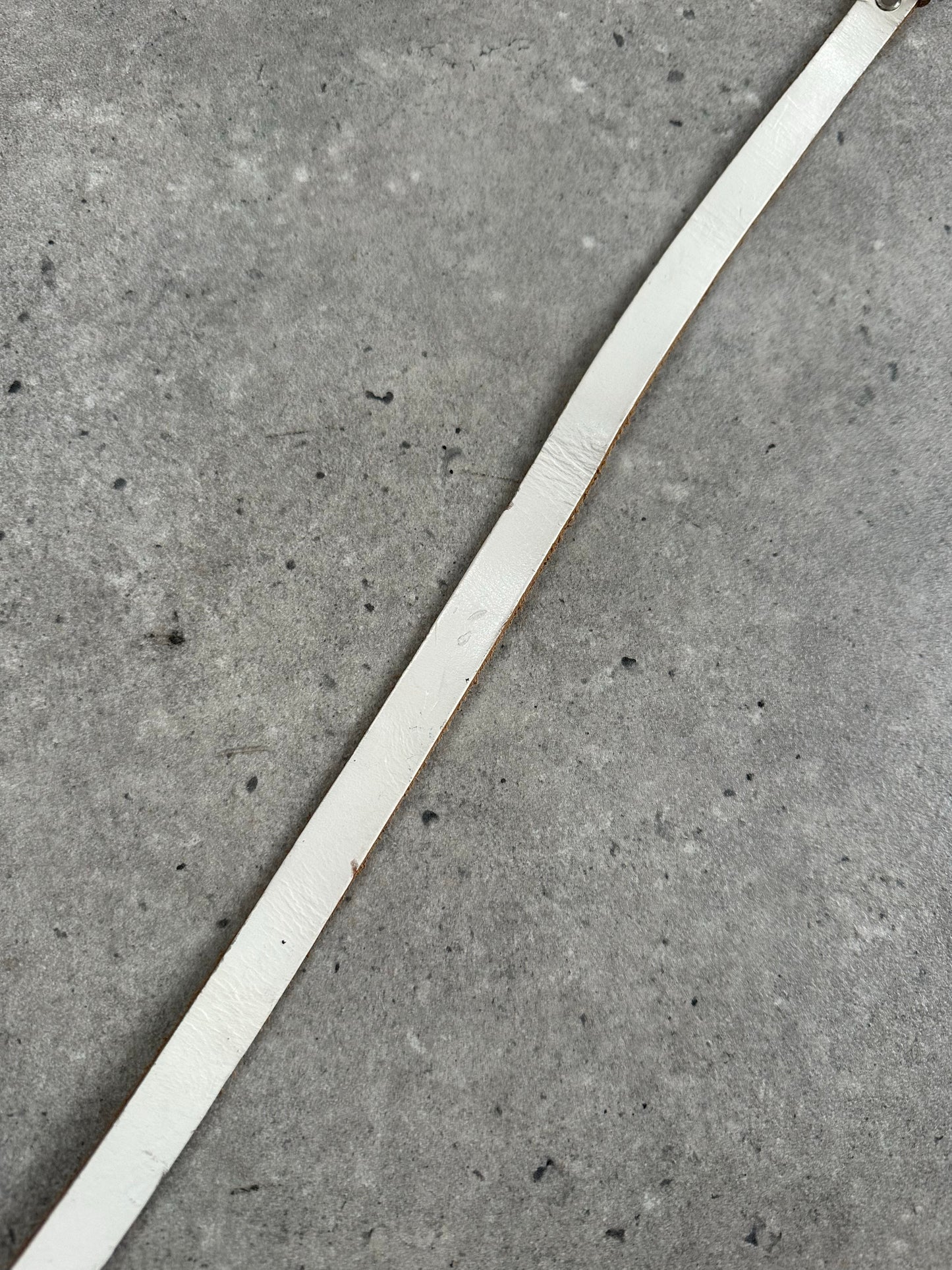 Vintage 1990s Leather Skinny Belt - W27-31