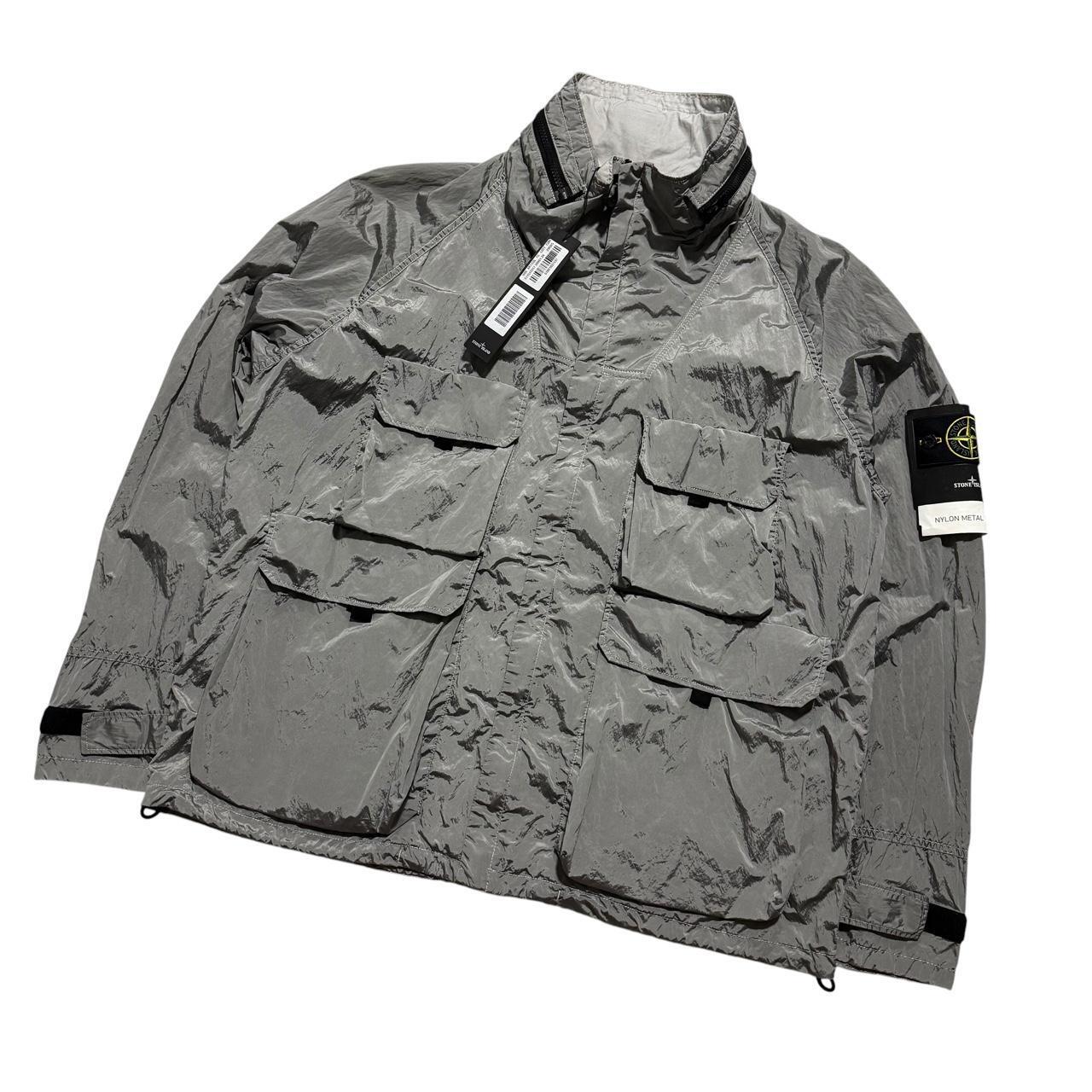 Stone Island Nylon Metal Watro Multipocket Jacket | XXXL, Silver