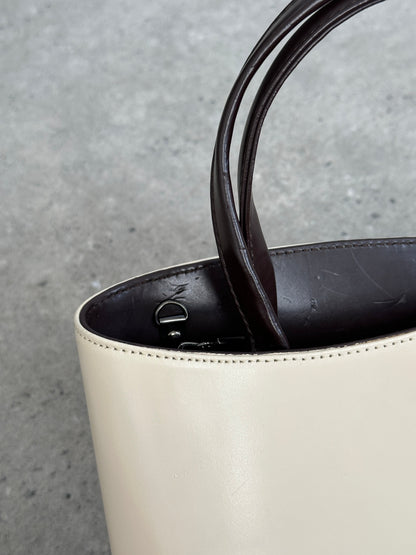 Italian Vintage 2000s Curved Leather Hand Bag