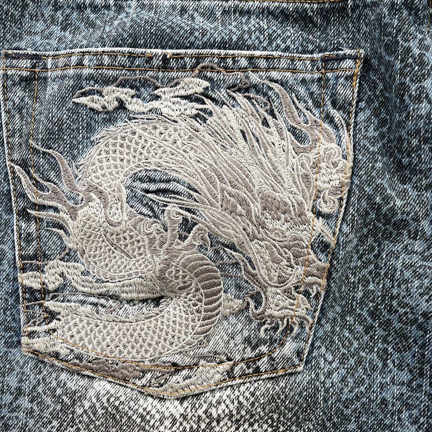 Karakuri Tamashii Jeans - W32"