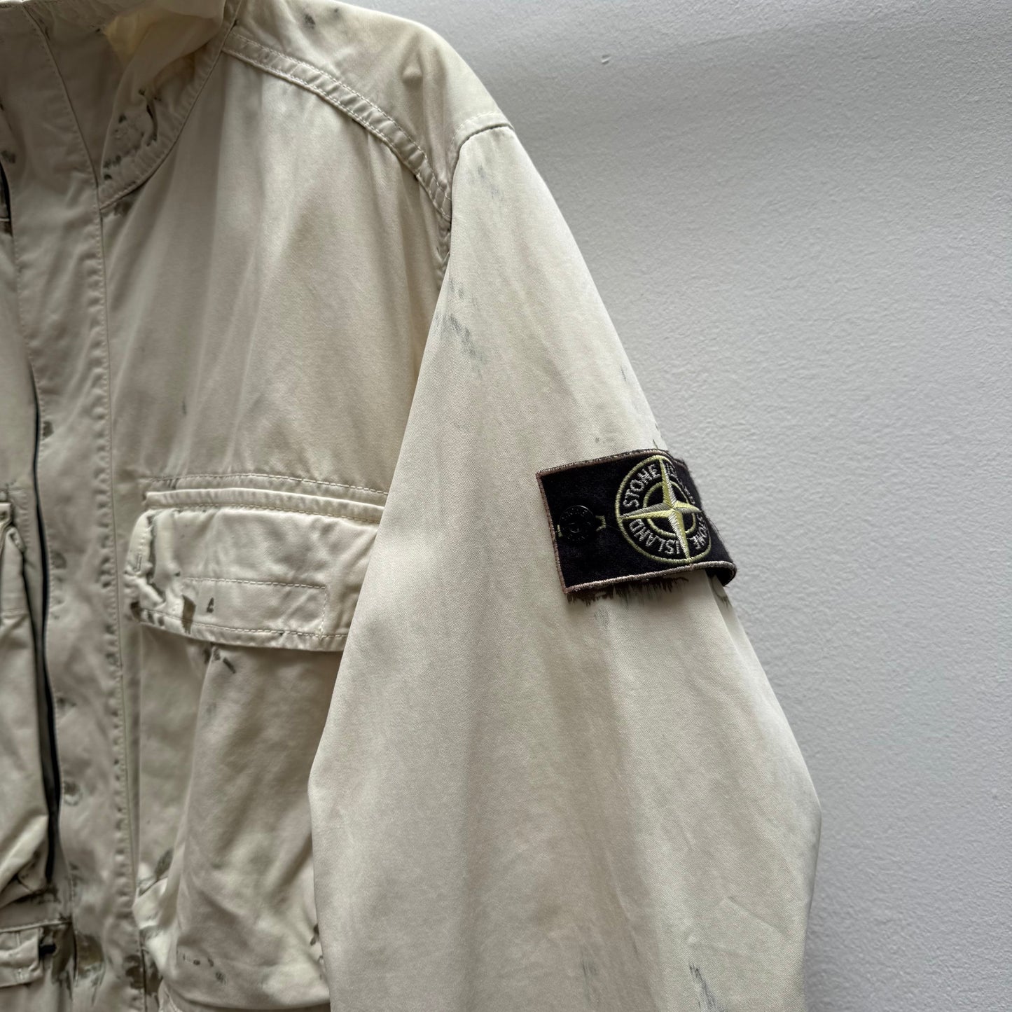 Stone Island Hand Corrosion Field Jacket 2017 (L) | Large, Cream