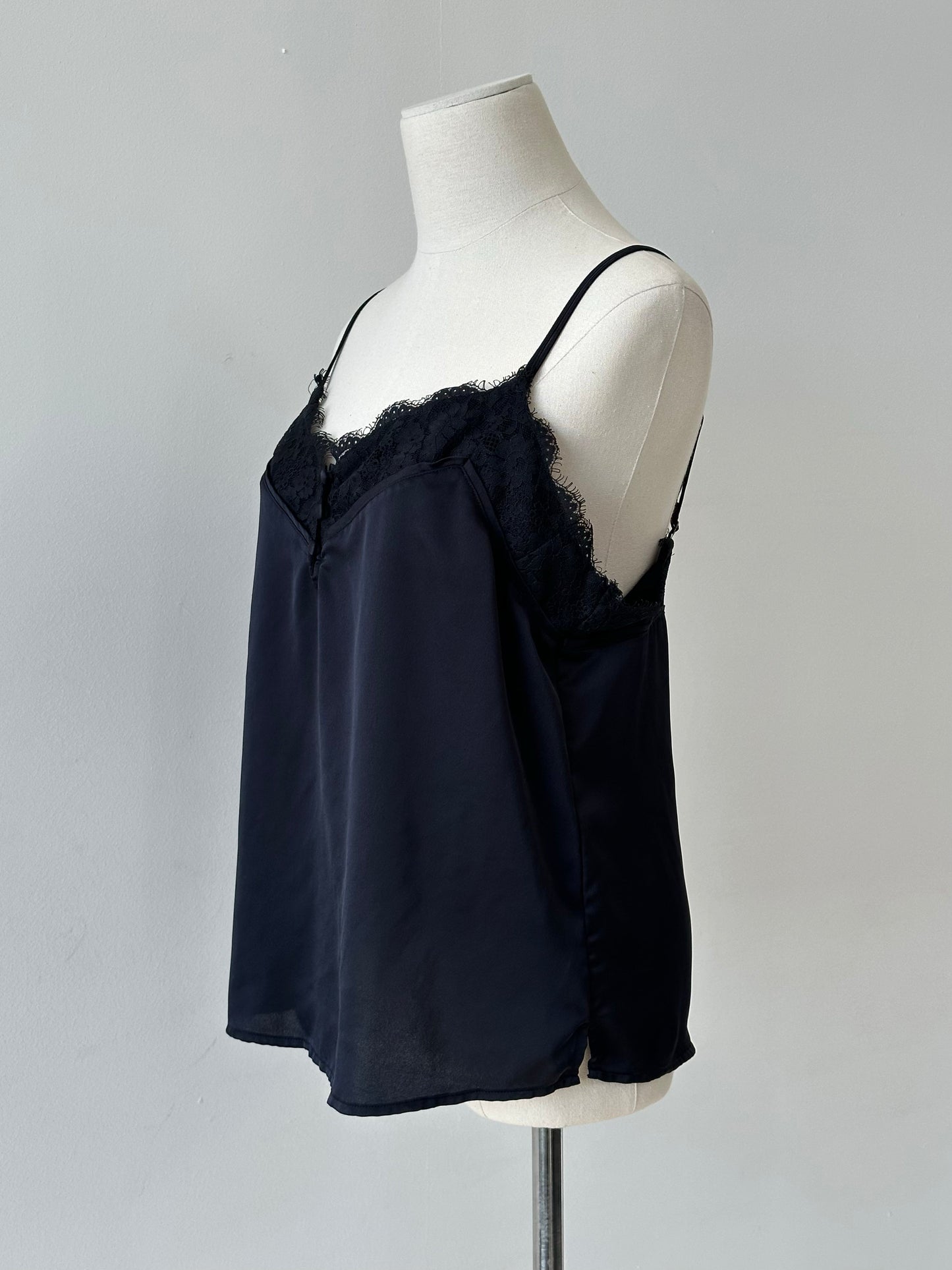 Vintage 2000s Lace Cami Top - M