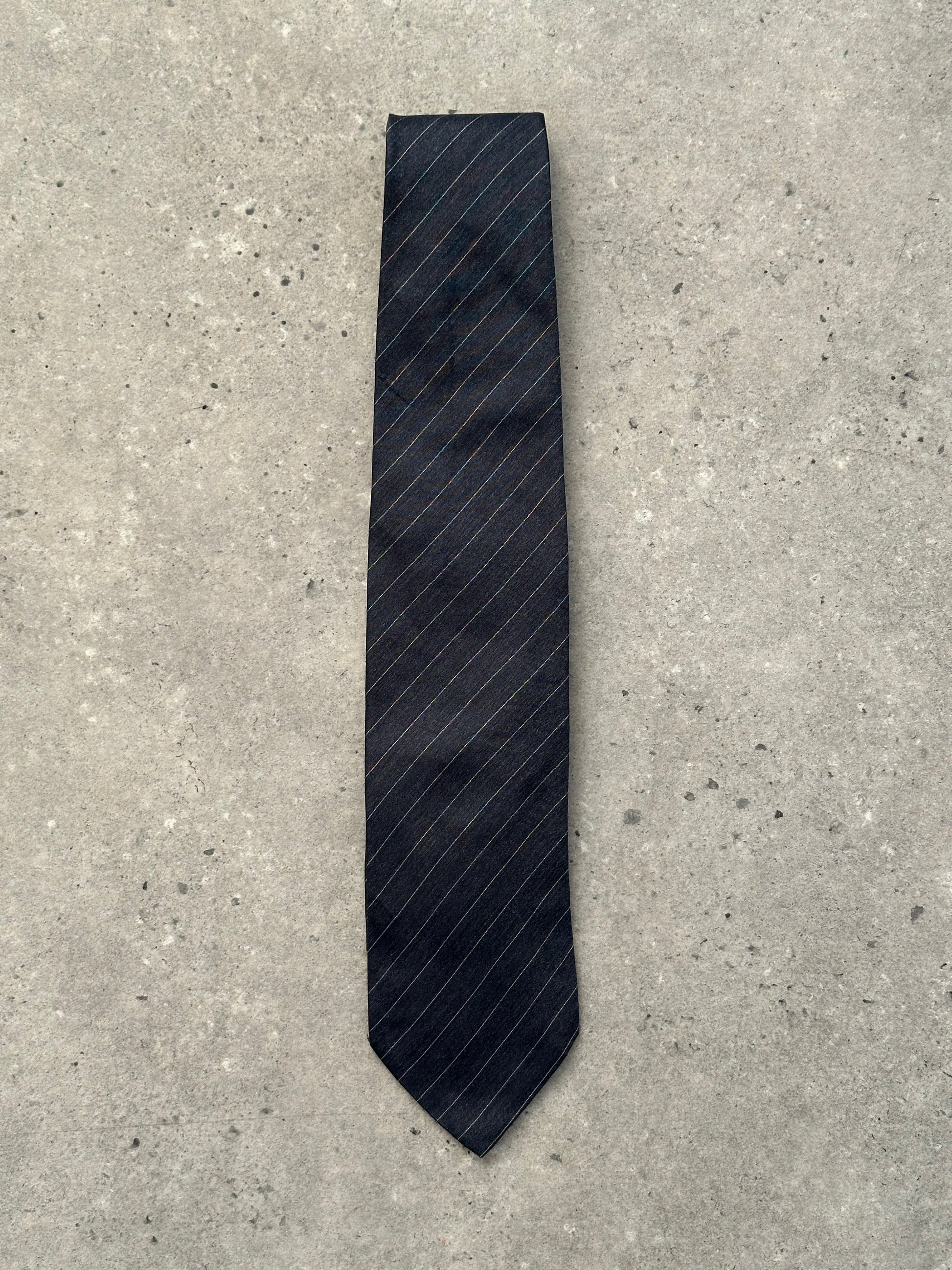 Giorgio Armani 1990s pure silk striped tie with classic pattern, featuring blue and white stripes, elegant and stylish men's accessory.