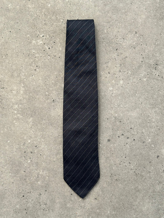Giorgio Armani 1990s pure silk striped tie with classic pattern, featuring blue and white stripes, elegant and stylish men's accessory.