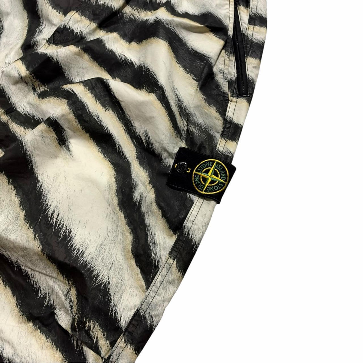 Stone Island Tiger Camo Cargo Bottoms | 34, Camo
