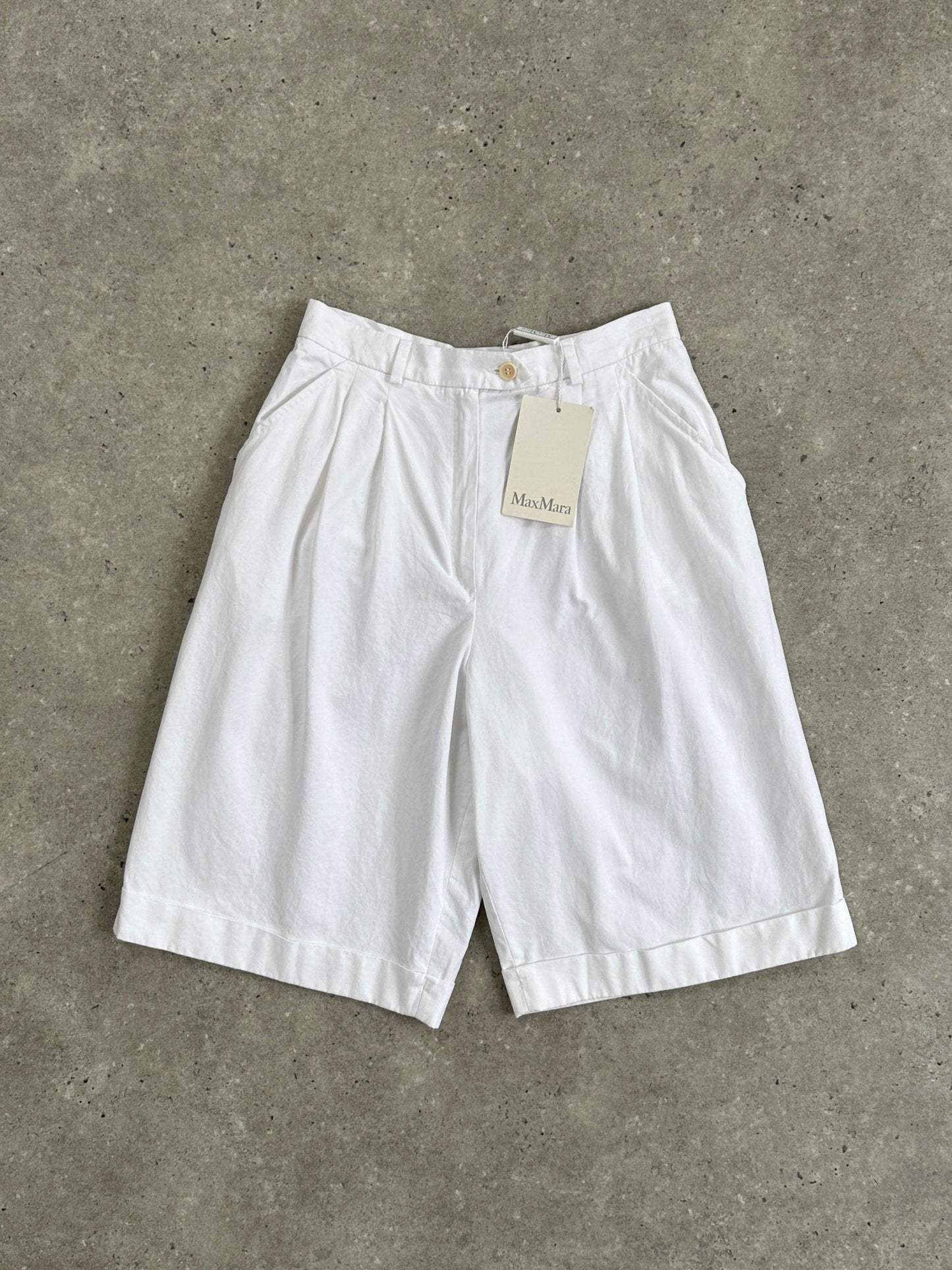 Max Mara Pure Cotton High Waisted Bermuda Shorts - W26 - Known Source