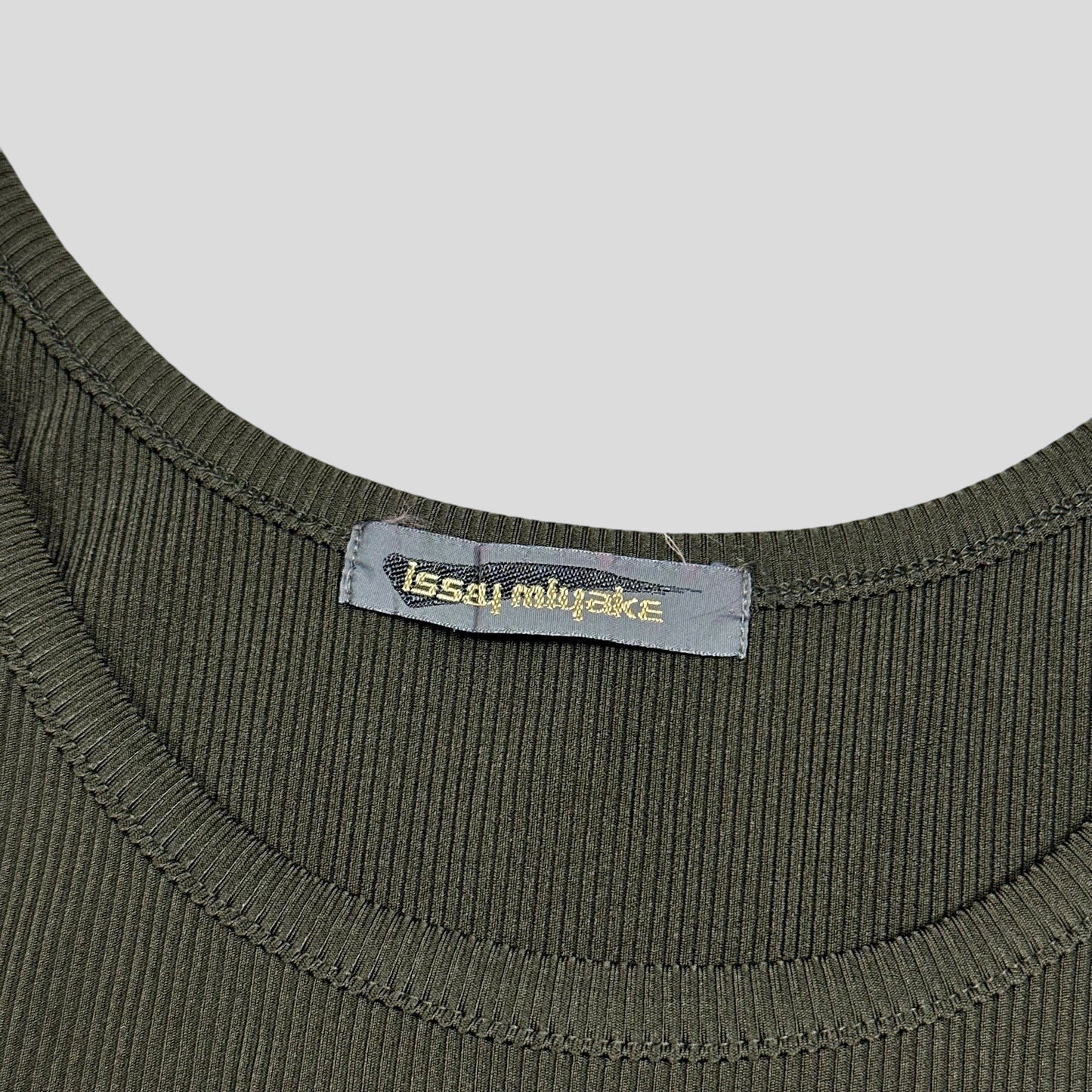 Issey Miyake 80’s Brush Tag Ribbed Pleated Vest - S