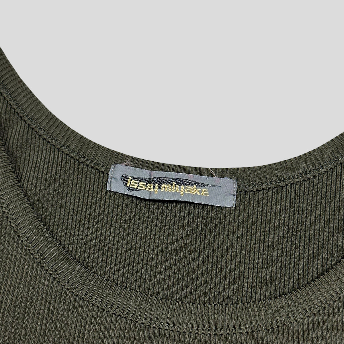 Issey Miyake 80’s Brush Tag Ribbed Pleated Vest - S | Medium, Green
