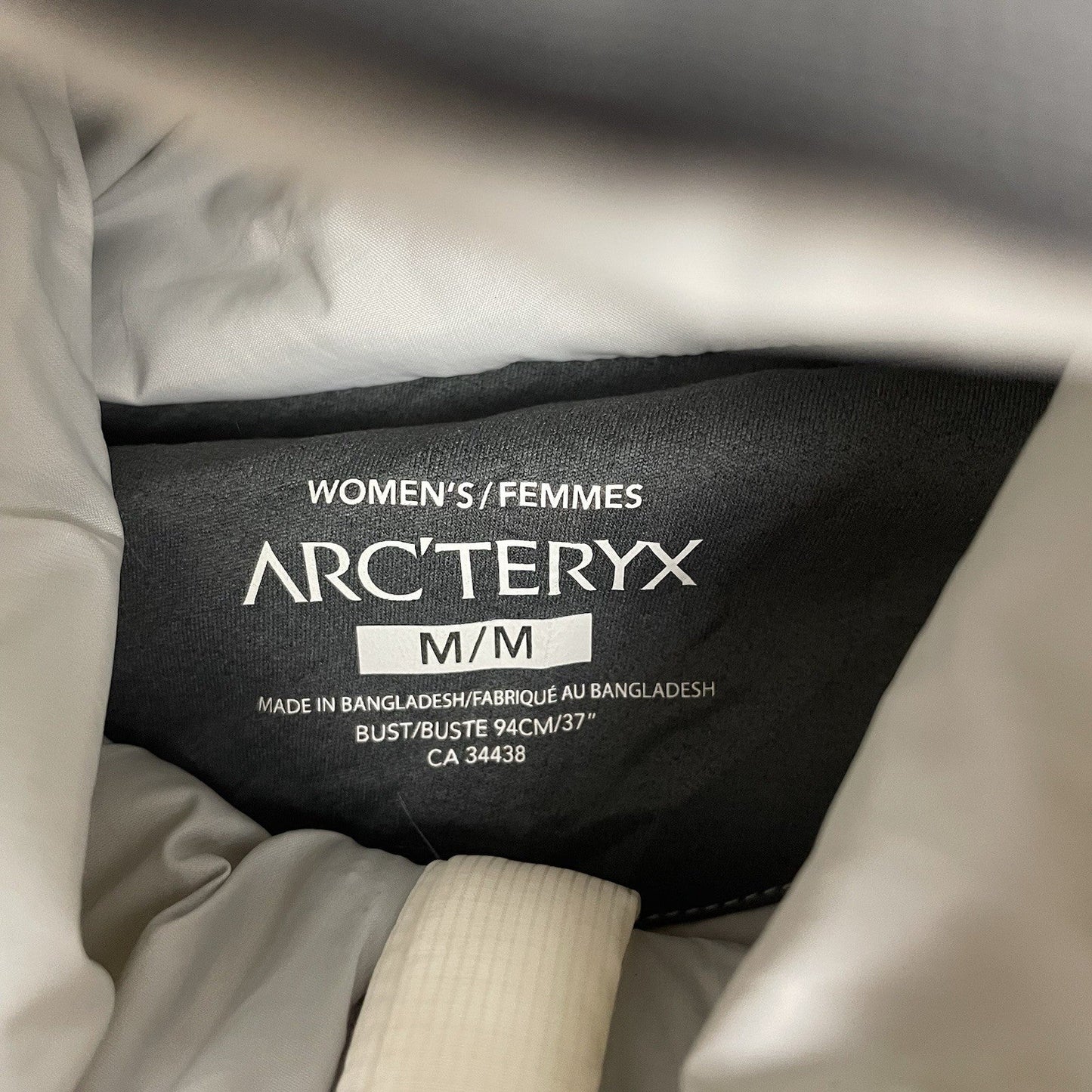 Arcteryx Ceva Hooded Jacket, Size Medium Women's | Arc'teryx, Red