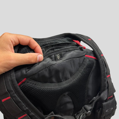 Oakley 00’s Technical MP3 Backpack