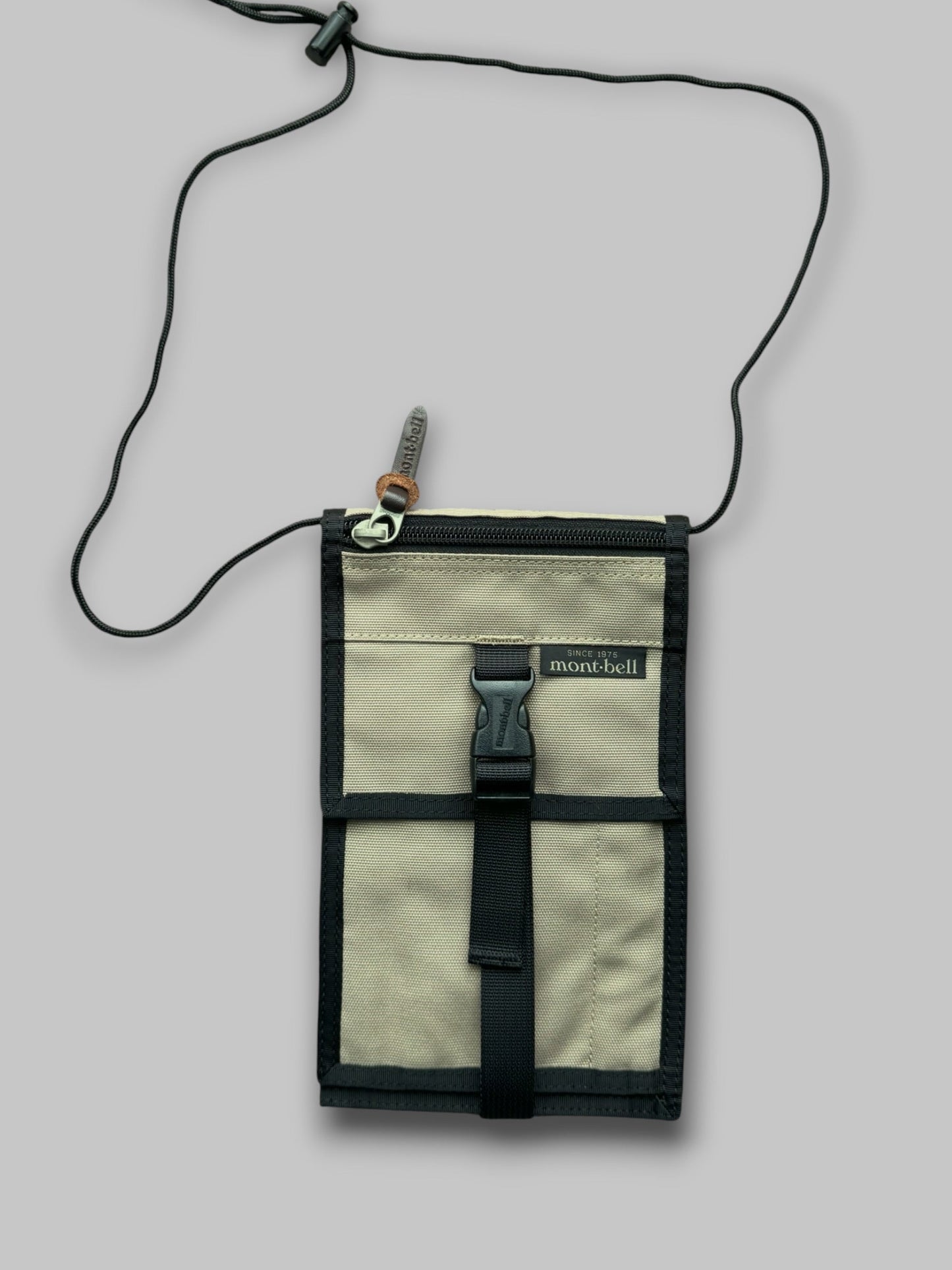 https://cdn.shopify.com/s/files/1/1807/1991/files/63DCCCAE-A295-4F24-B90C-2FFC90E881EB.jpg?v=1778844375