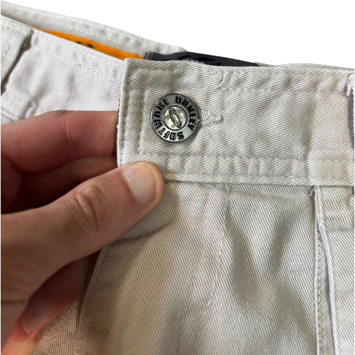 Oakley Software 90’s Cargo Shorts W34 | W34, Cream
