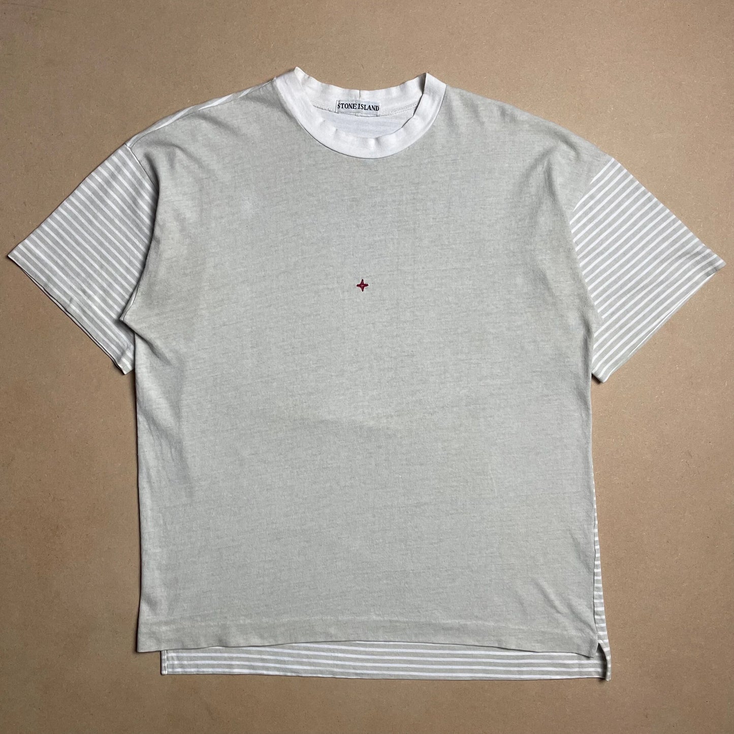 S/S 1986 Stone Grey Marina Spell Out Box Logo T-shirt