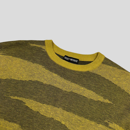 Issey Miyake 2002 Brush Stroke Knitted Shortsleeve Crewneck - M/L