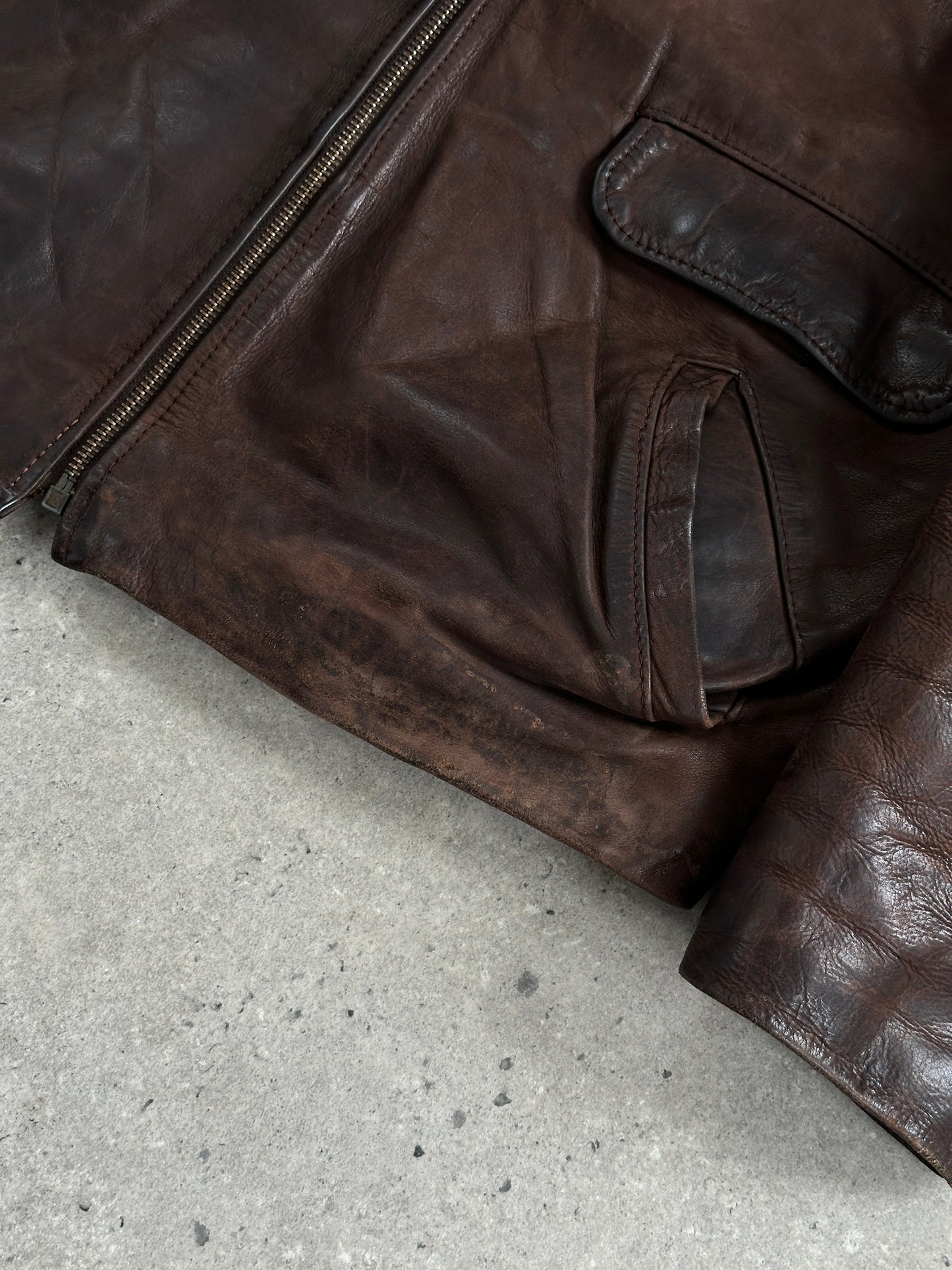 French Vintage 1980s Aged Boxy Leather Jacket - L