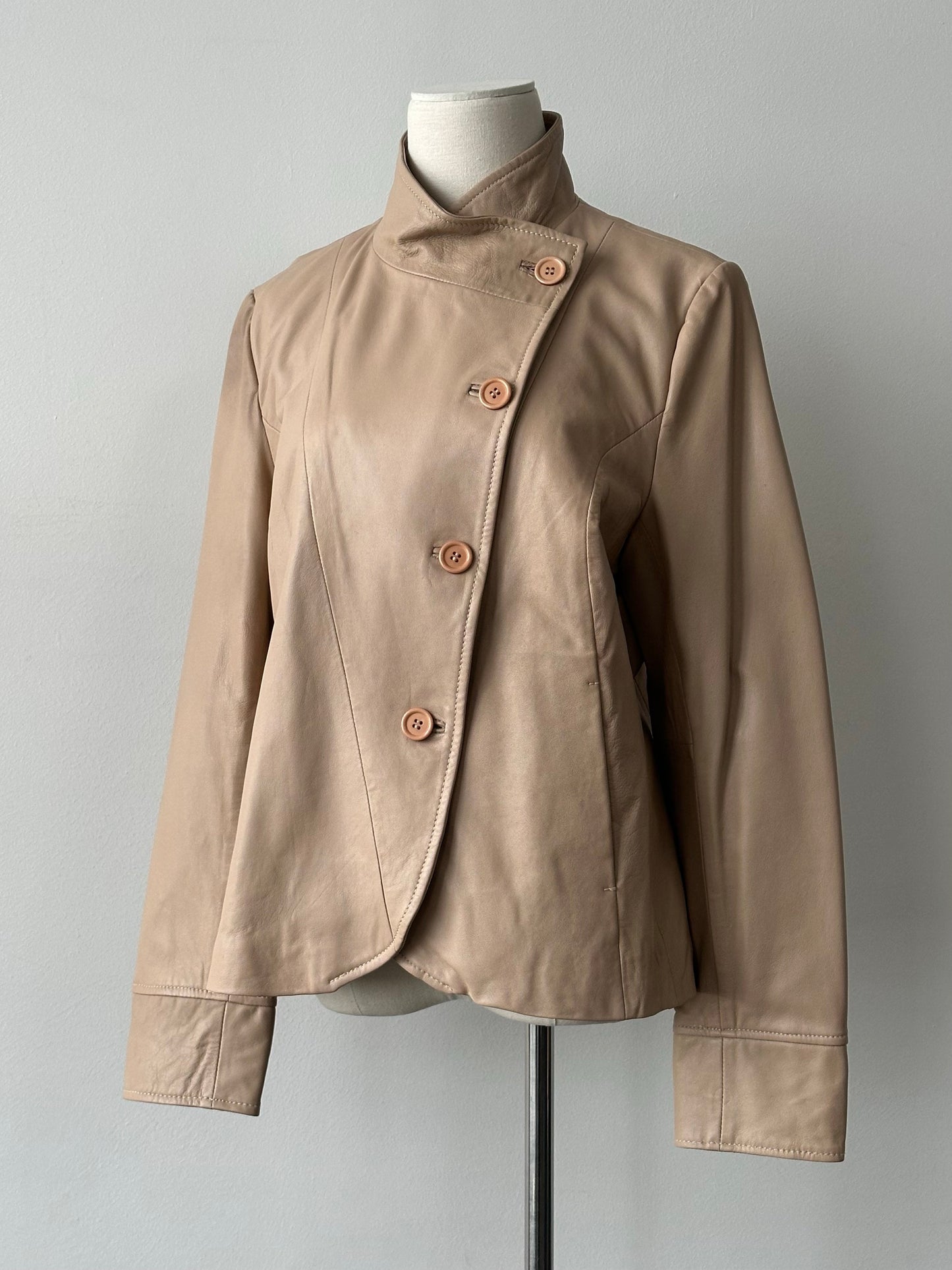 British Vintage 1990s Asymmetric Leather Jacket - M