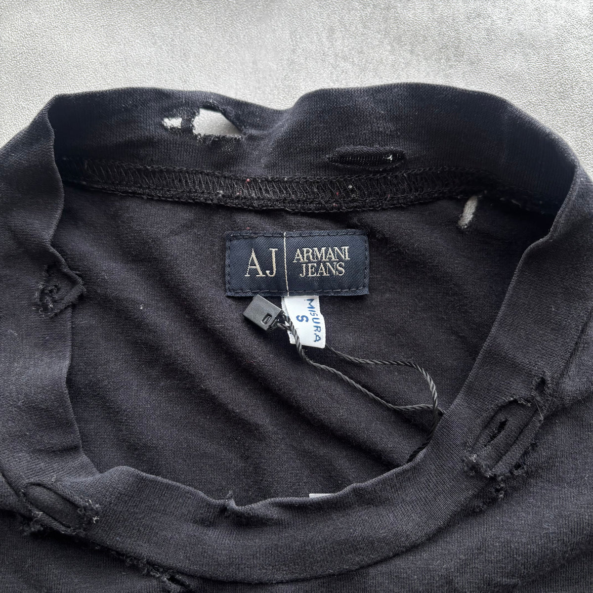 ARMANI DISTRESSED T-SHIRT | O/S, Red