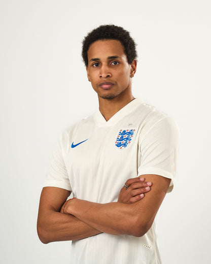 2014-16 England Nike Home Shirt (L)