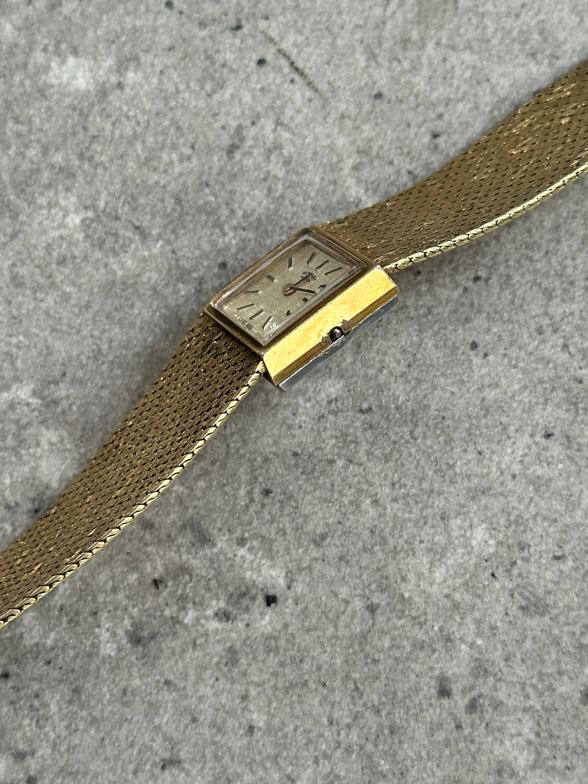 Rotary 1970s Swiss Gold Plated Mechanical Bracelet Watch Watch