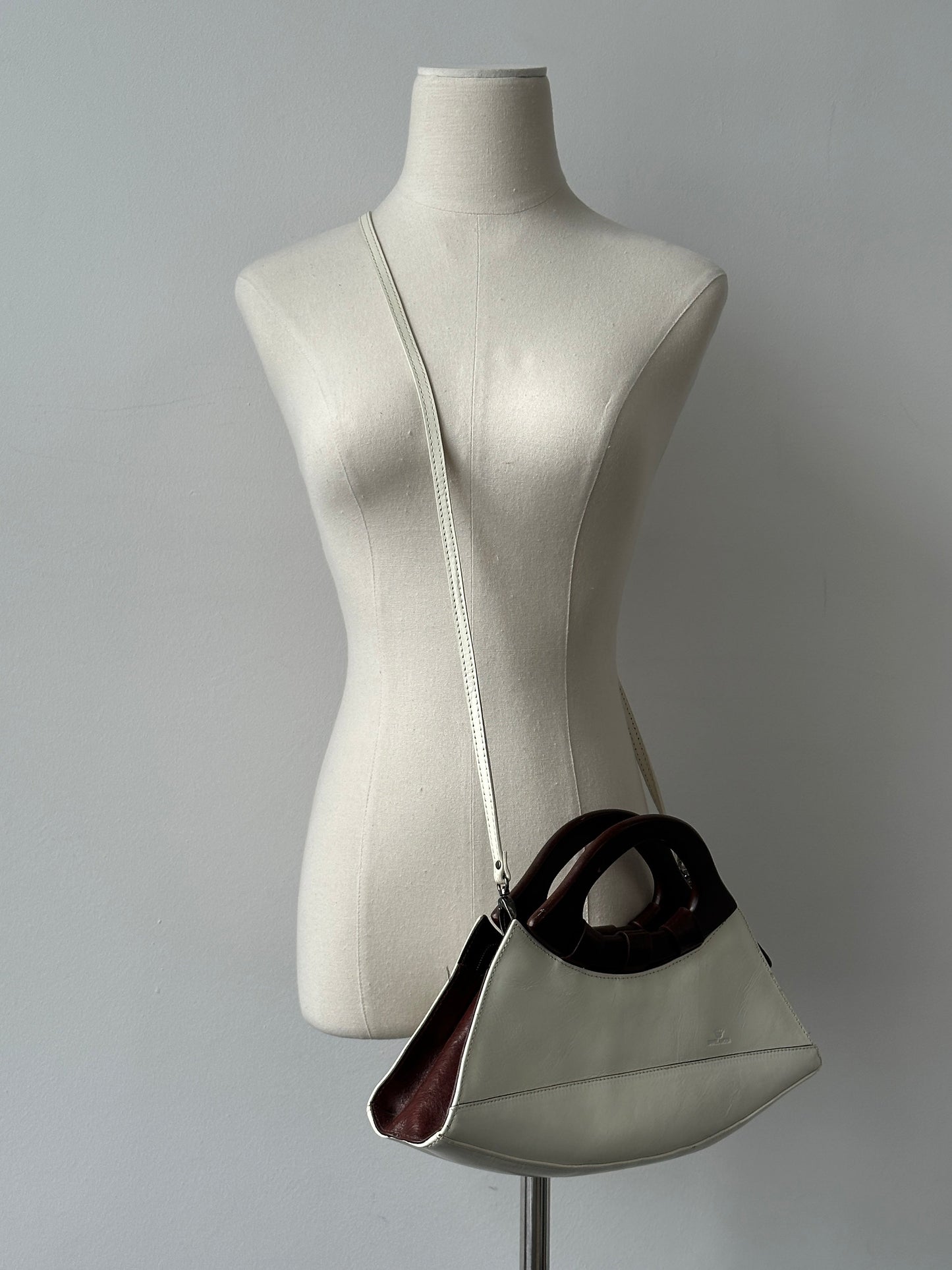 Italian Vintage 1990s Leather Crossbody Bag
