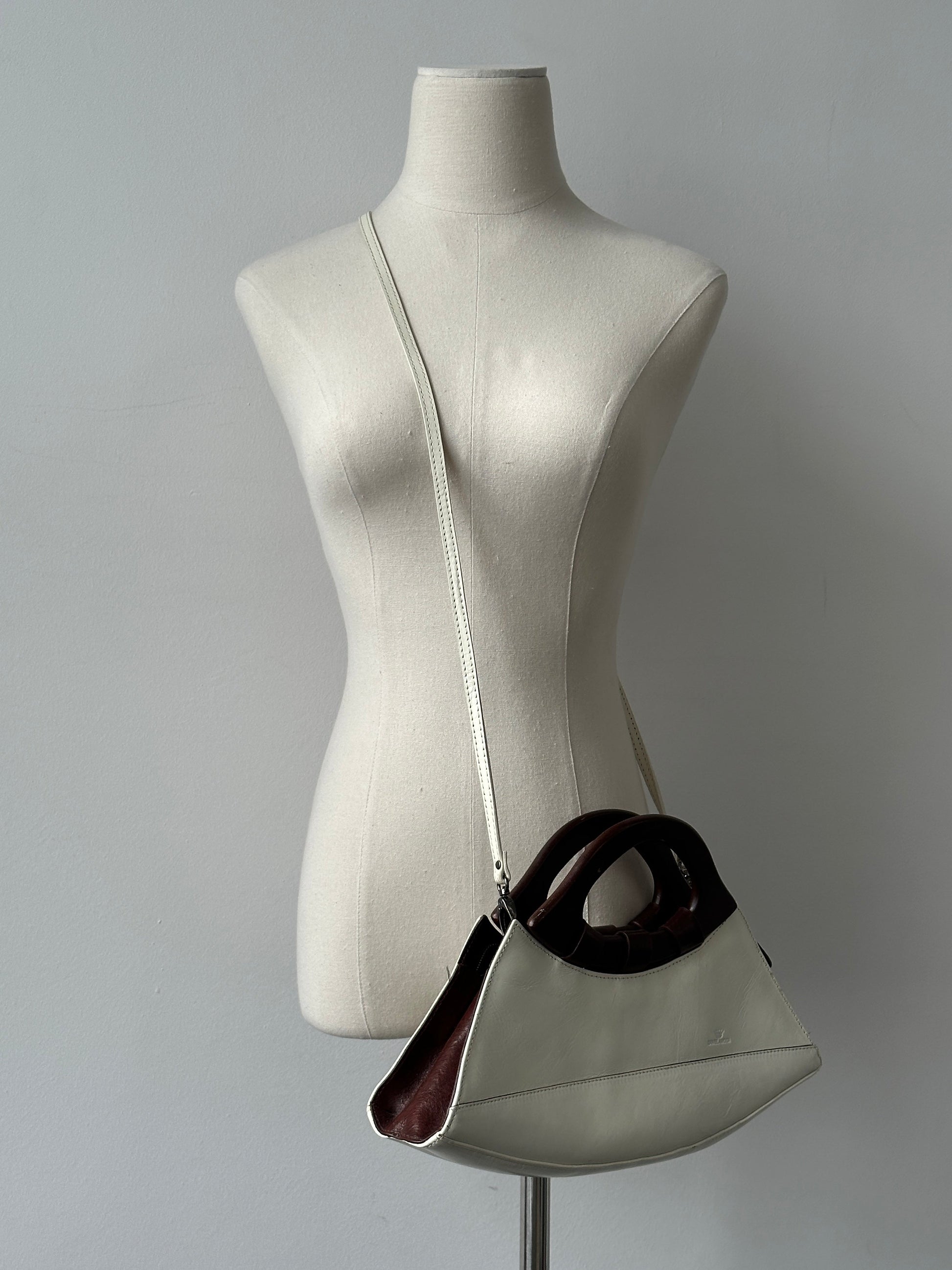 Italian Vintage 1990s Leather Crossbody Bag