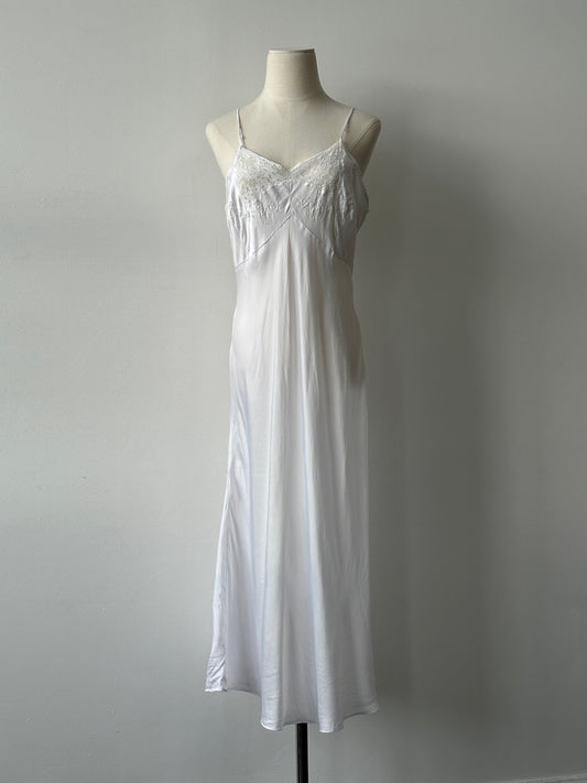 Vintage 2000s Satin Lace Sleeveless Floor Length Dress - M